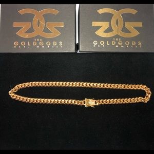 22 in. 7 mm Gold Gods cuban chain 18k gold stamped